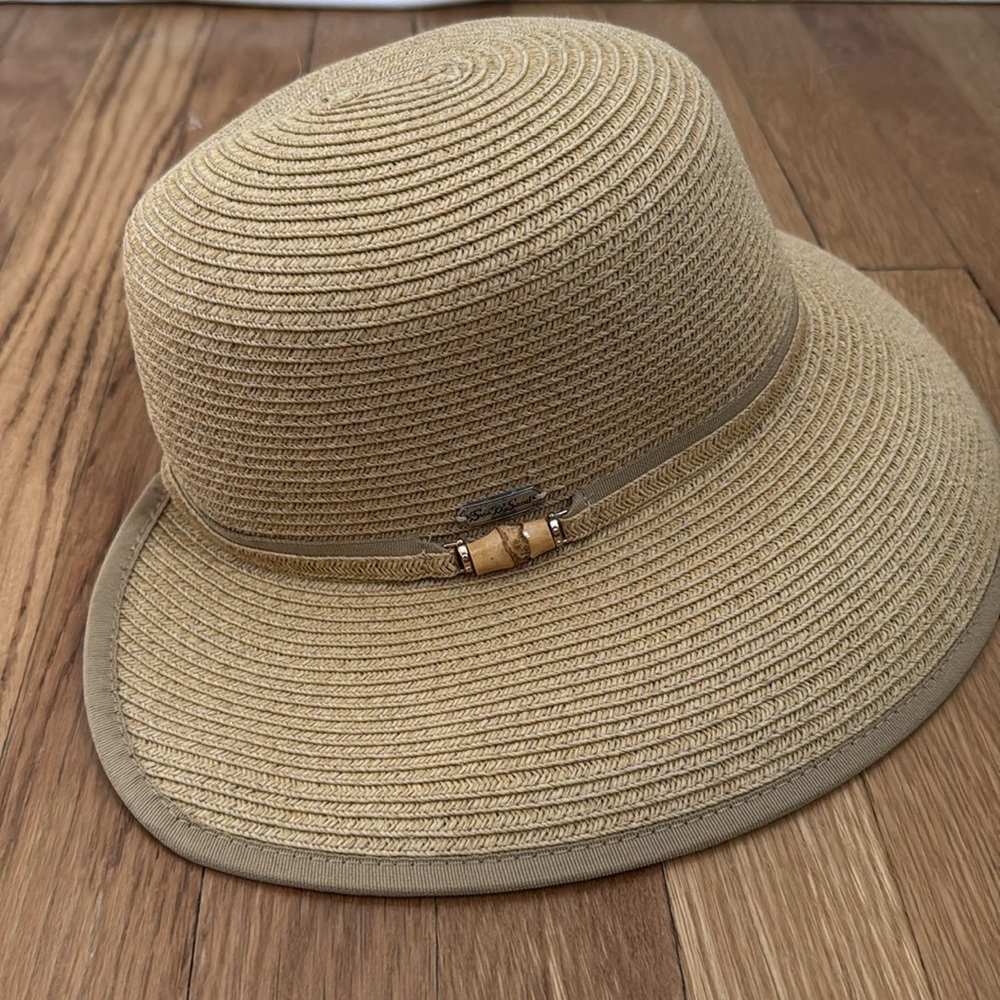 NEW SUN N SAND SPF SUN HAT HORSEBIT DETAIL - Picture 2 of 6